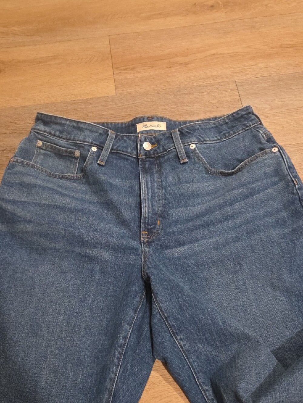 Madewell Straight-Leg Jeans in Dark Blue Denim - Picture 3 of 8
